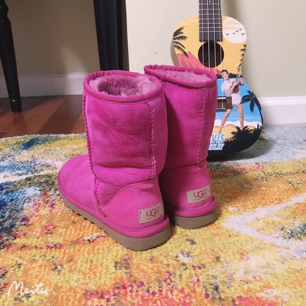 Pink Ugg